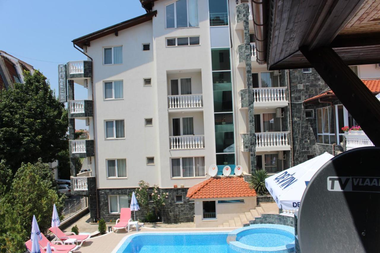 Arlanda Hotel Sveti Vlas Buitenkant foto