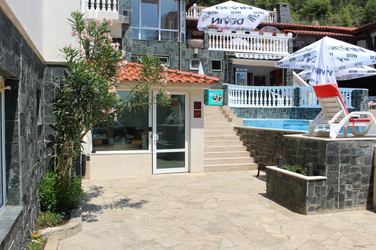 Arlanda Hotel Sveti Vlas Buitenkant foto