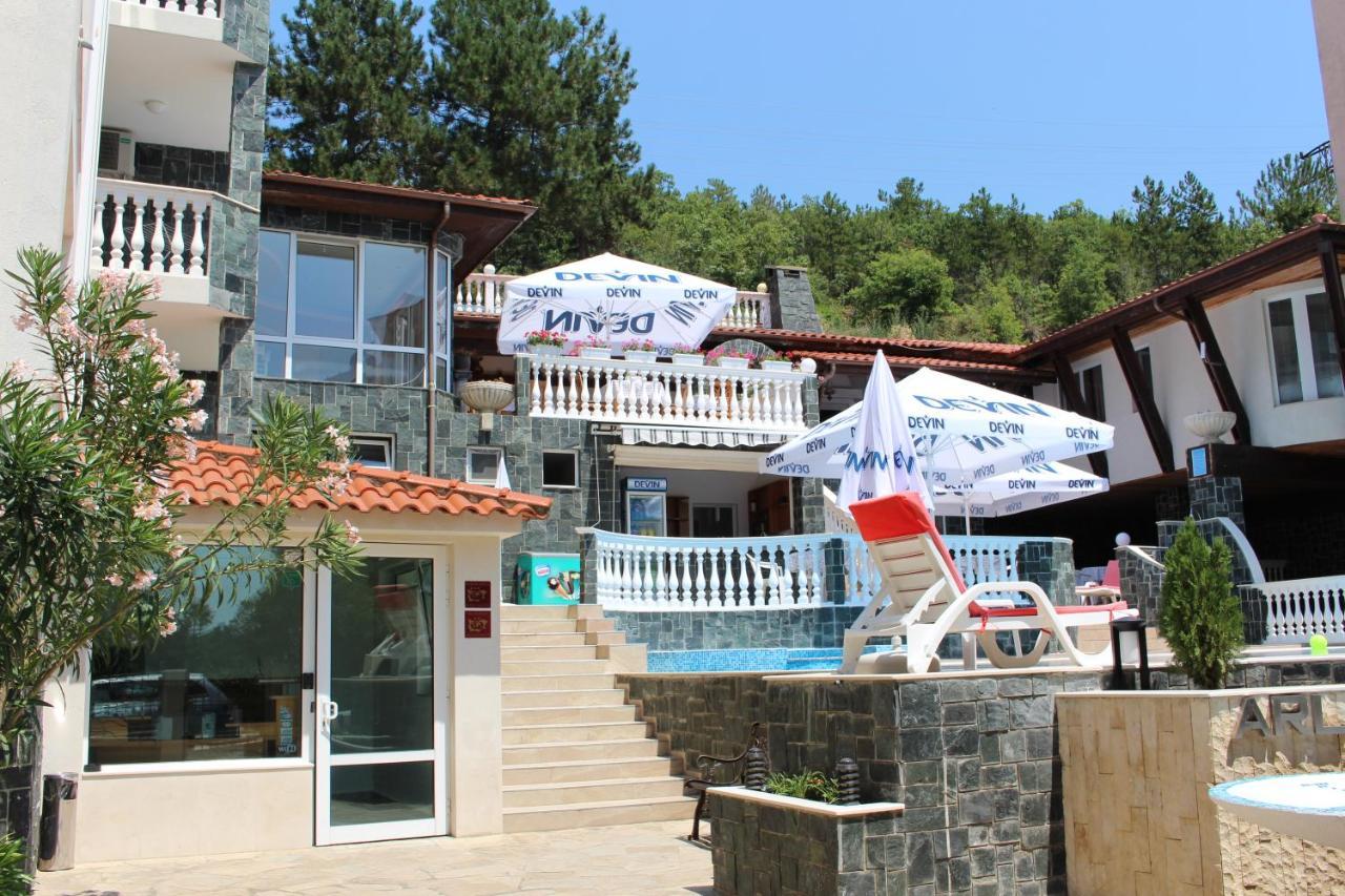 Arlanda Hotel Sveti Vlas Buitenkant foto