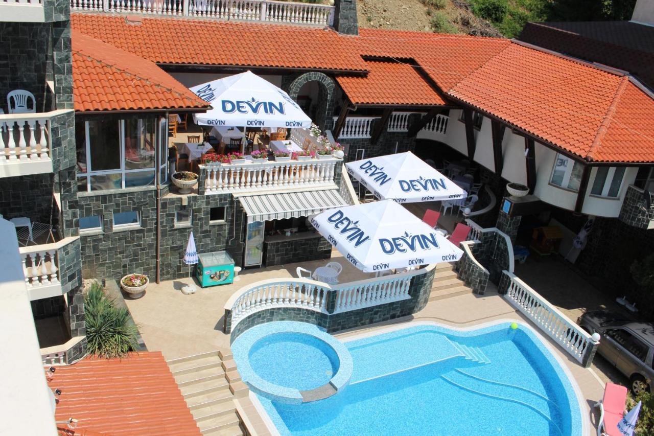 Arlanda Hotel Sveti Vlas Buitenkant foto